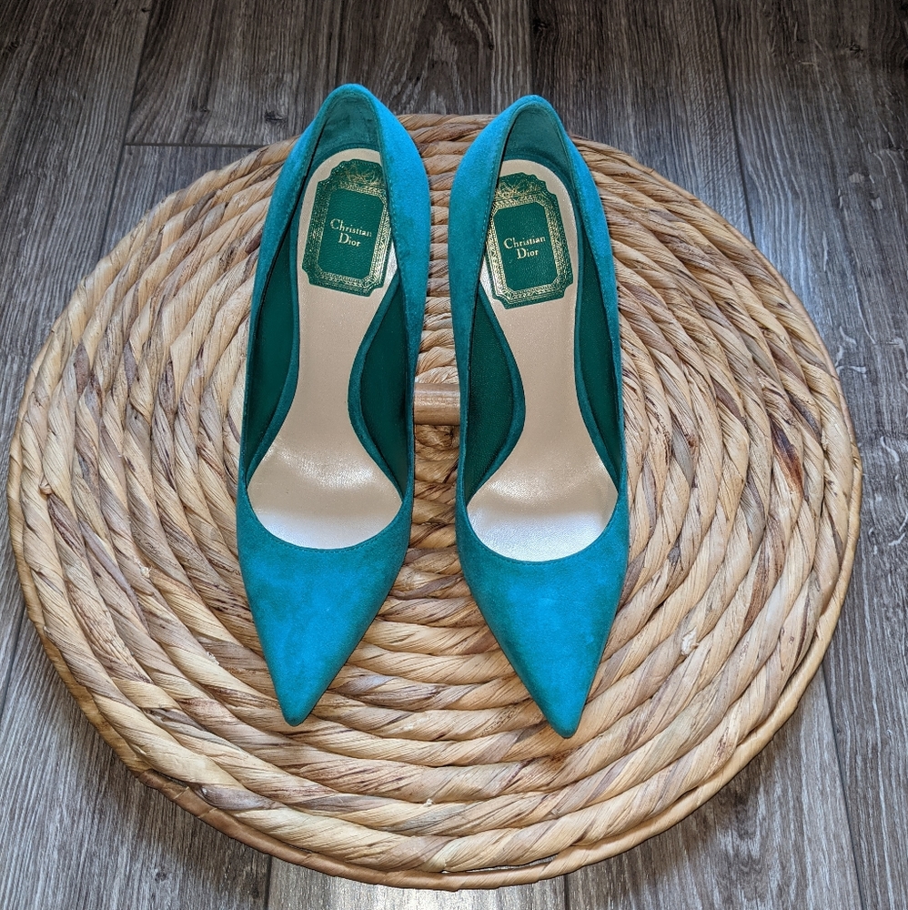 NWOT (W36.5) - DIOR Classic Pumps Aqua Suede